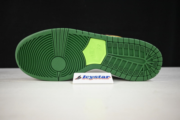 Nike SB Dunk Low "Ben & Jerry