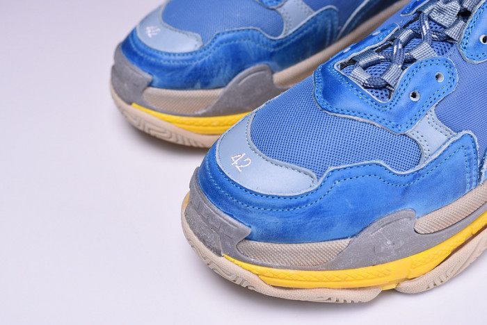 TRIPLES TRAINER SNEAKERS 2000007