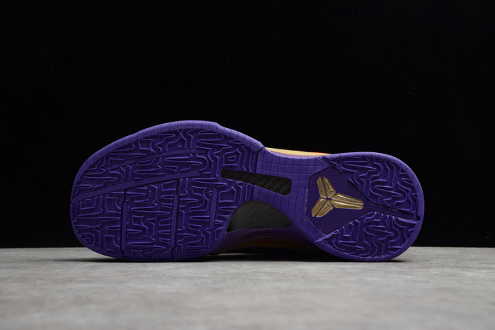 NIKE KOBE 5 PROTRO UNDEFEATED HALL OF FAME DA6809-700