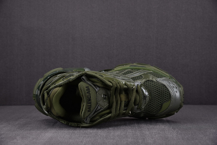 RUNNER SNEAKER RS018