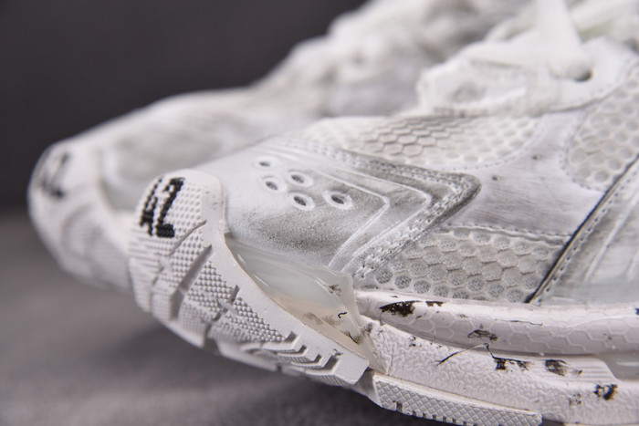 RUNNER SNEAKER RS047