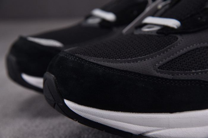 NEW BALANCE SNEAKER NB072