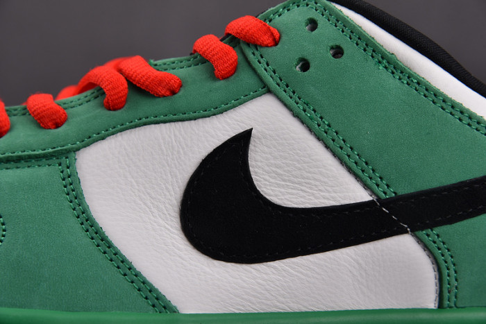 Nike dunk low sb heineken 304292-302