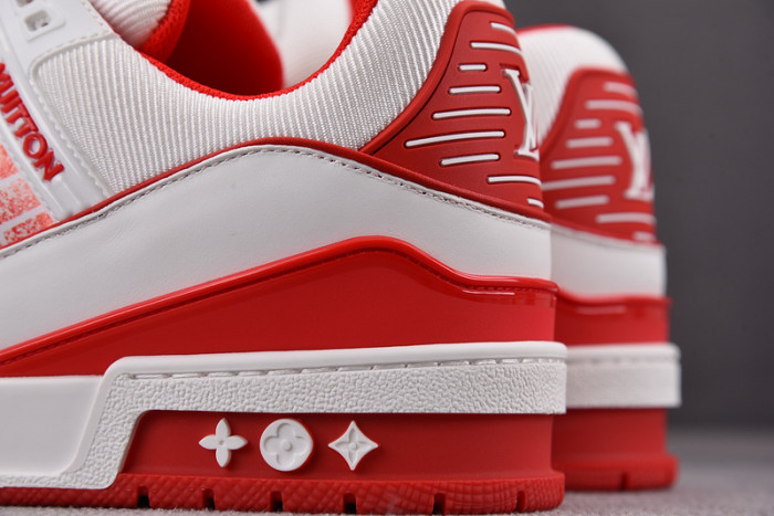 LV SNEAKER LV-000117