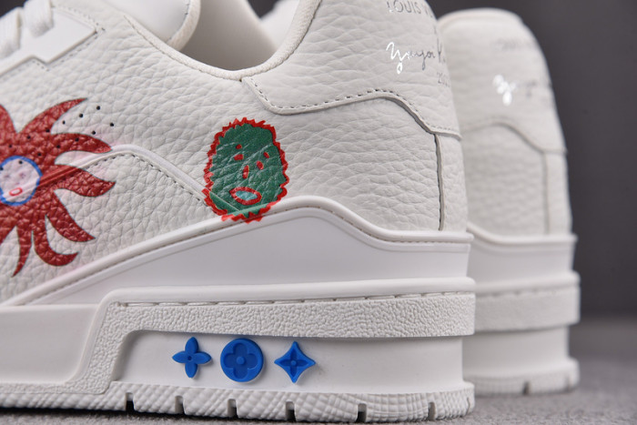 LV SNEAKER LV-000145