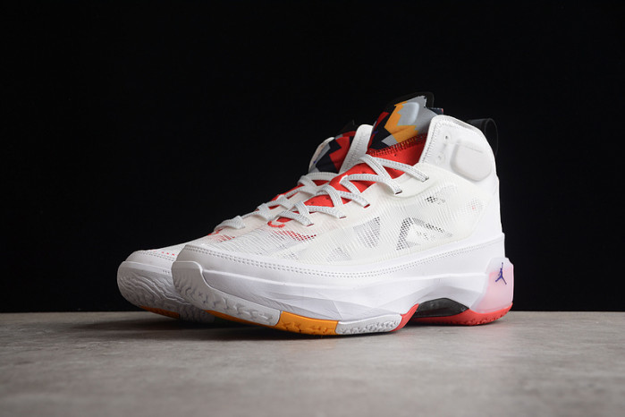 AIR JORDAN 37 HARE DD6958-160