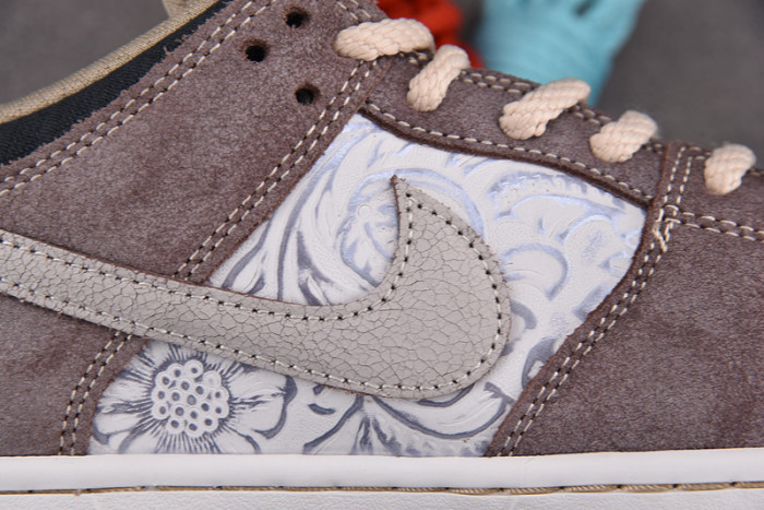 Nike SB Dunk Low Big Money Savings FZ3129-200