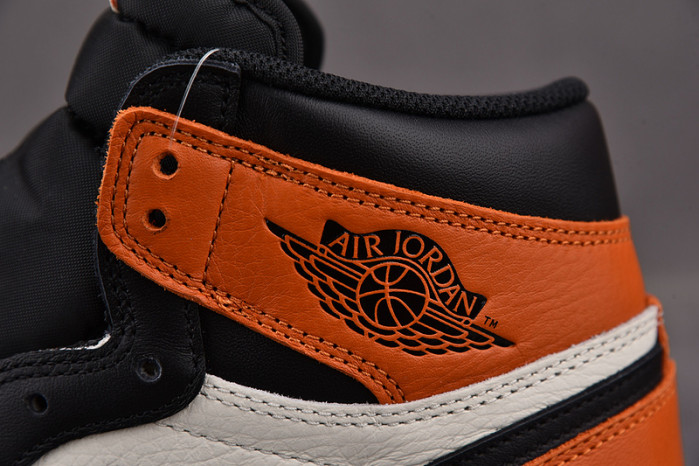 AIR JORDAN 1 RETRO HIGH OG “SHATTERED BACKBOARD” 555088-005
