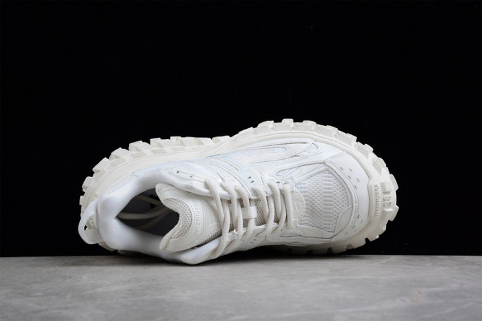 DEFENDER SNEAKER DS028