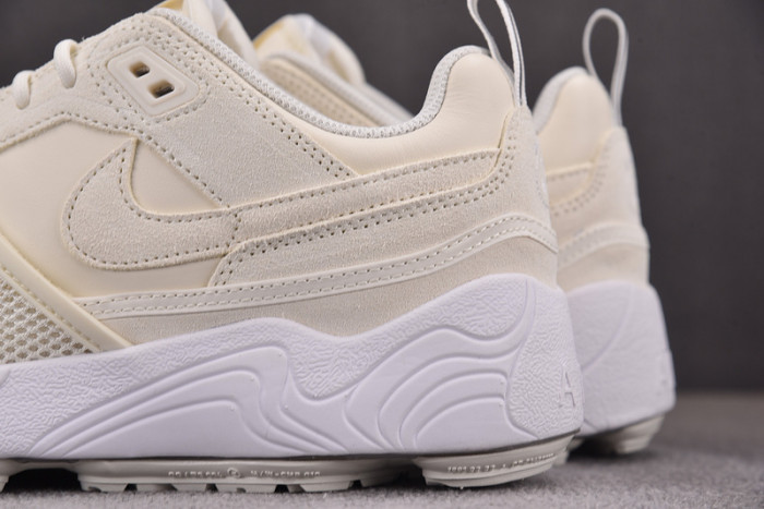 Travis Scott x Nike Shark-A-Don “Sail” HQ3061-100