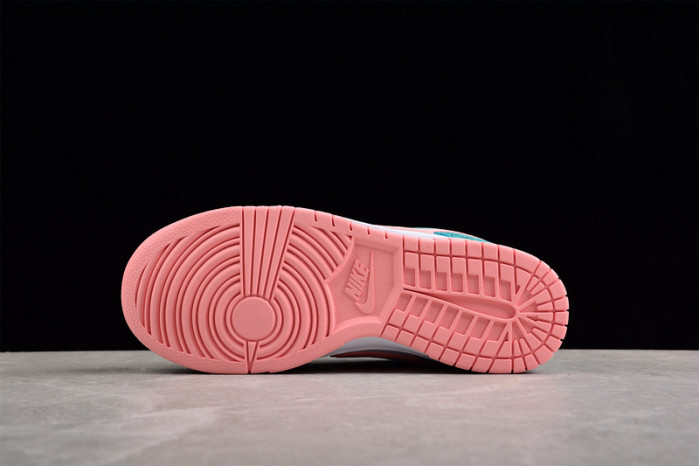 Nike Dunk SB Low "Snake Skin" DR8577-300