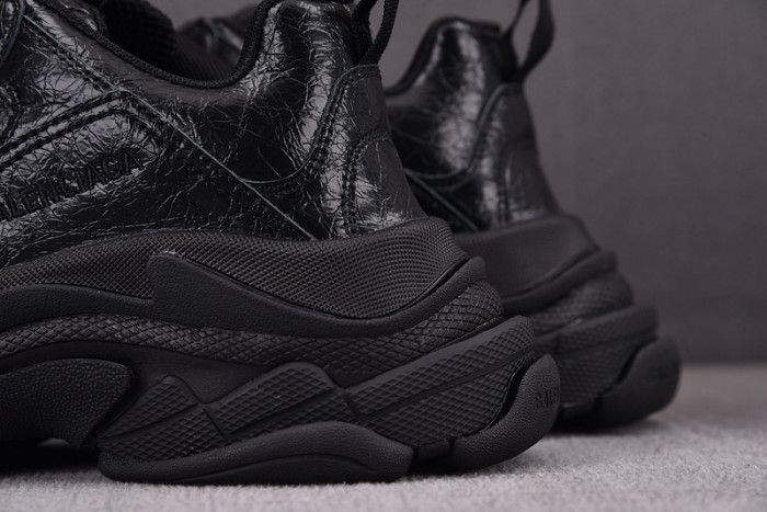 TRIPLES TRAINER SNEAKERS 2000112