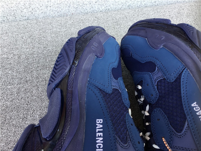 TRIPLES TRAINER CLEAR SOLE SNEAKERS 3000011