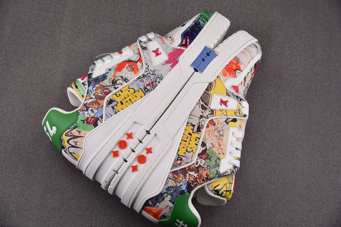 LV SNEAKER LV-000092