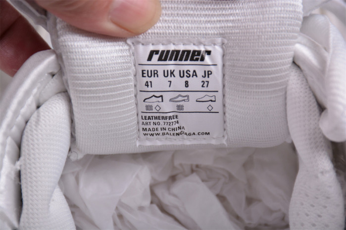 RUNNER SNEAKER RS080