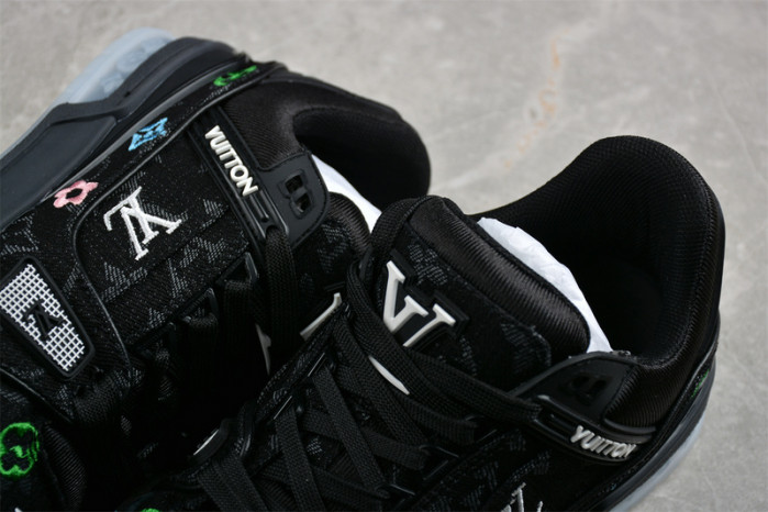 LV TRAINER SNEAKER LVT-000622