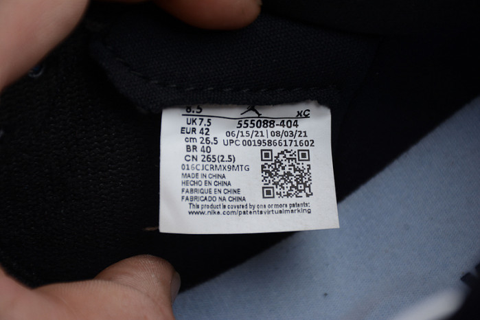 Air Jordan 1 Dark Marina Blue 555088-404