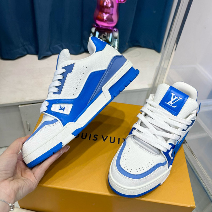 LV SNEAKER LV-000488