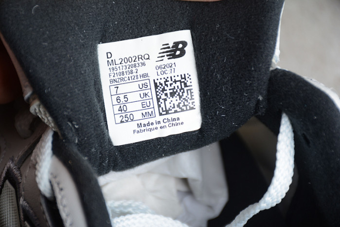 NEW BALANCE SNEAKER 007