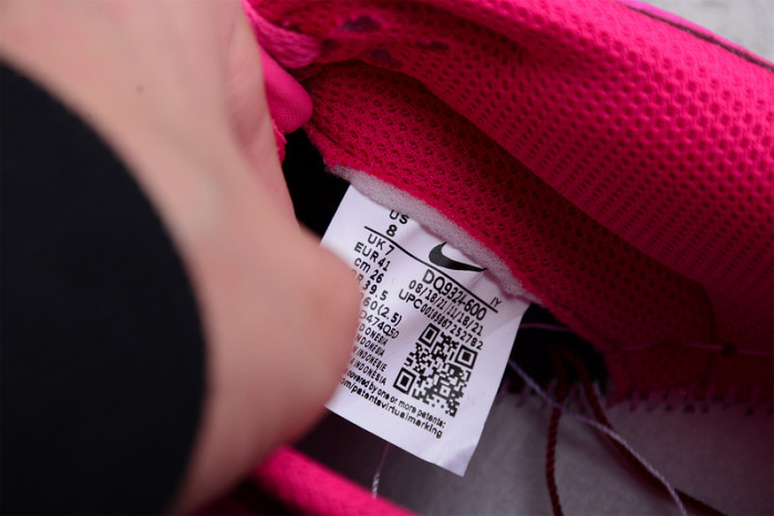 Nike Dunk Low Valentine