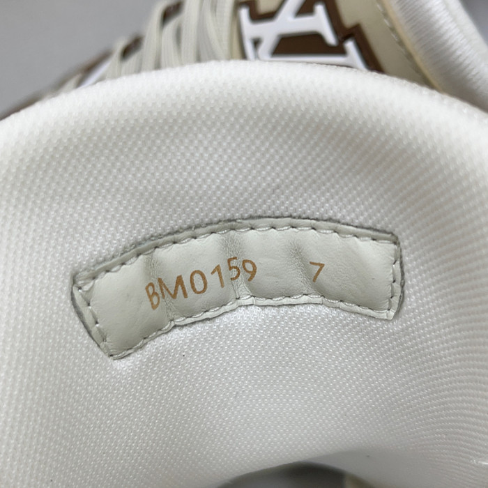 l**is V*t*n trainer sneaker lv-000065