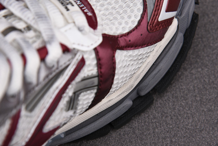 RUNNER SNEAKER RS038