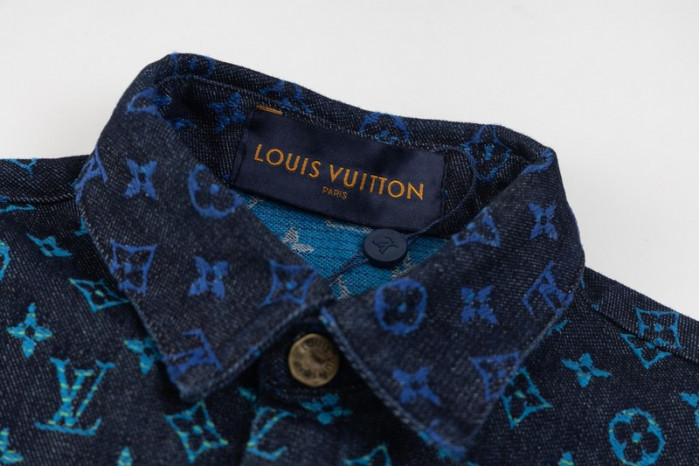 LV CLOTHES V00020