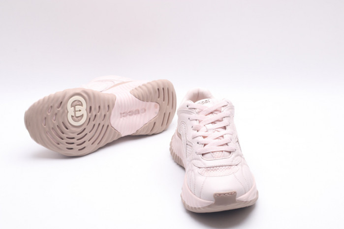 G*u*i* trainer sneaker117