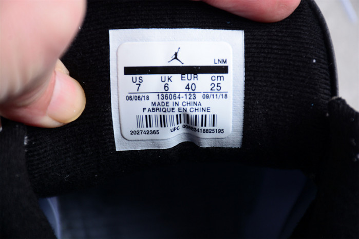 AIR JORDAN 3 RETRO INFRARED 23 136064-123