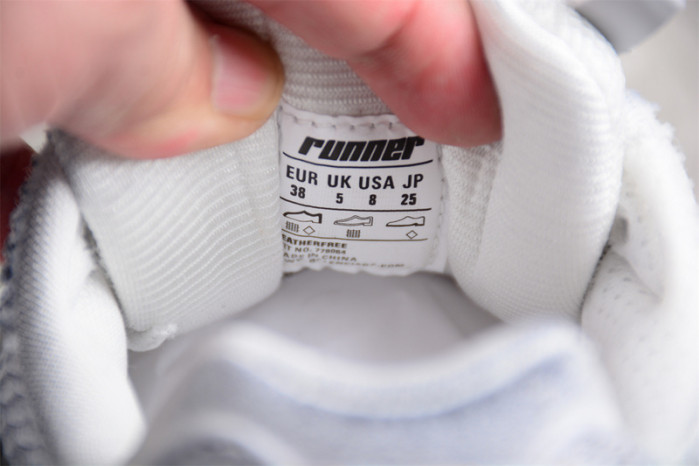 RUNNER SNEAKER RS091