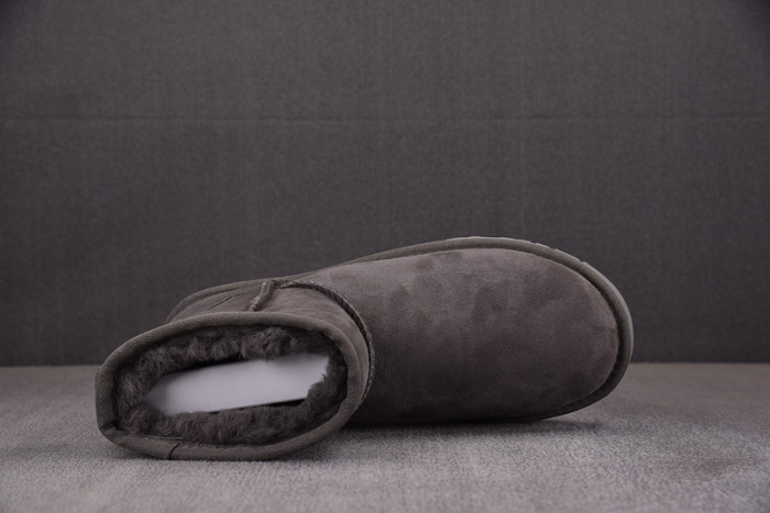 UGG Classic Mini II Boot