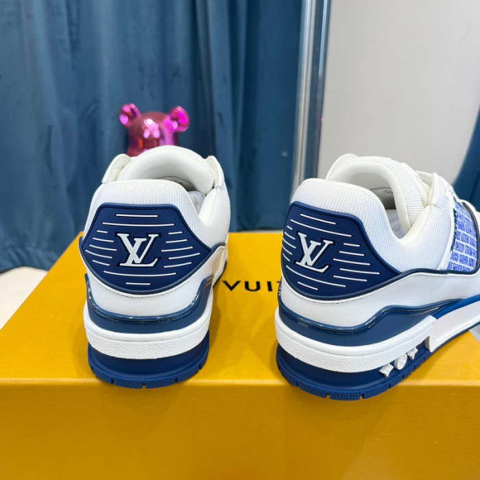 LV SNEAKER LV-000407