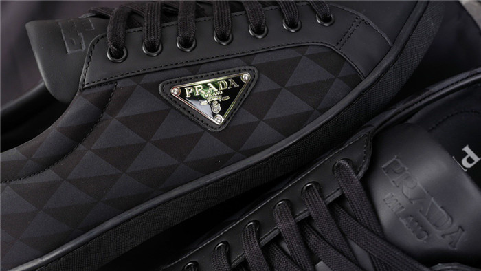 PRAD* SNEKAERS P000092