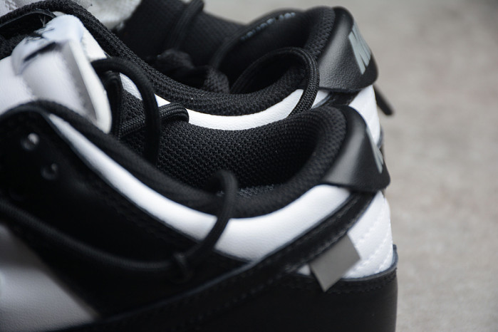 Nike Dunk Low LTHR/ OW CT0856-103