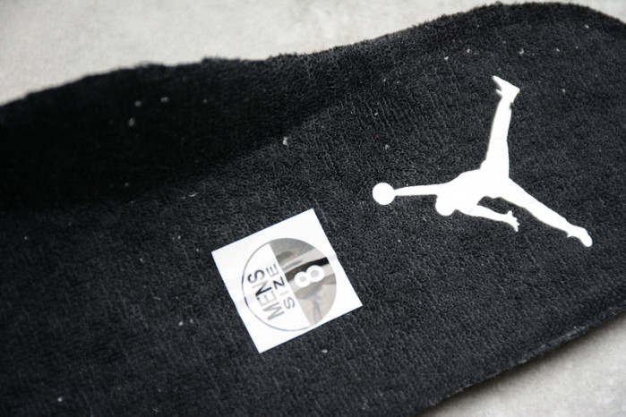 AIR JORDAN 11 RETRO "SPACE JAM 2016 RELEASE" mens 378037-003