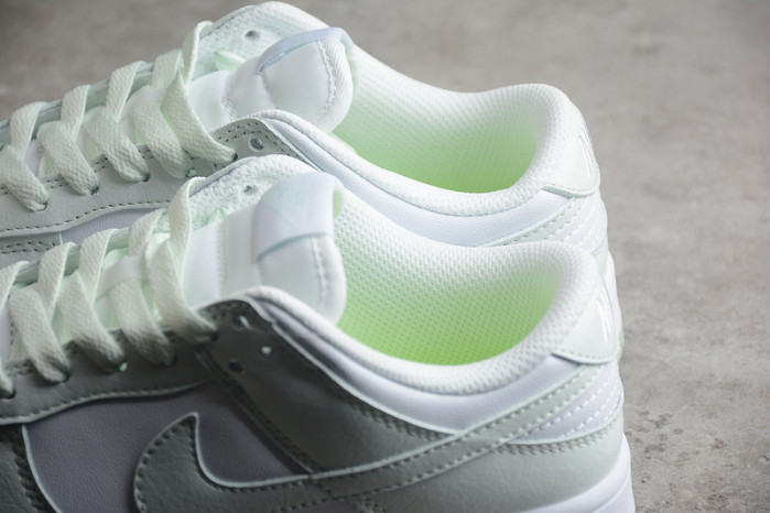 Wmns Dunk Low Next Nature 