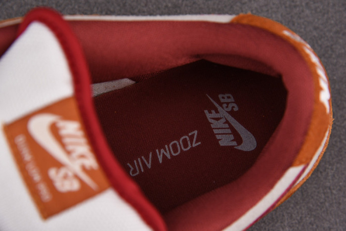 NIKE SB DUNK LOW PRO DAEK RUSSET CEDAR BQ6817-202