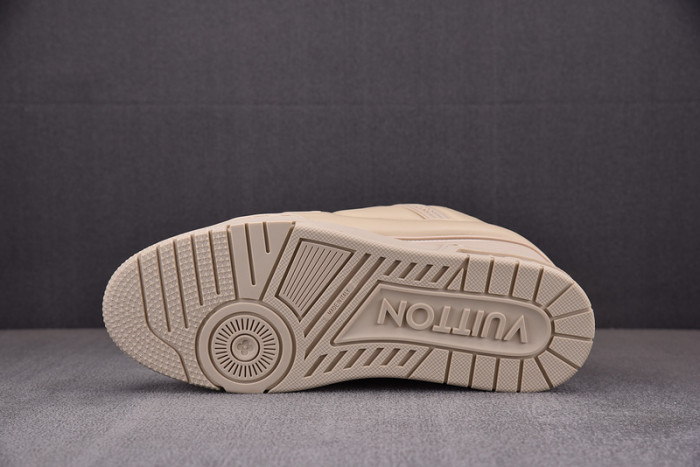 LV SNEAKER LV-000091