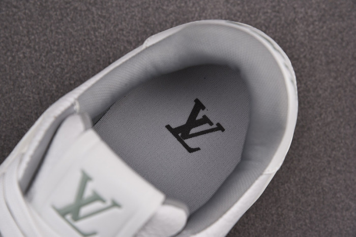 LV SNEAKER LV-000098