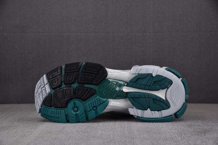 RUNNER SNEAKER RS060