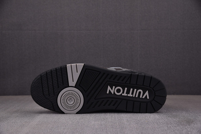 LV SNEAKER LV-000531