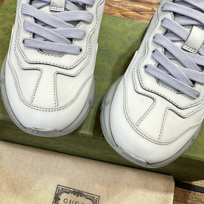 G*u*i* trainer sneaker138