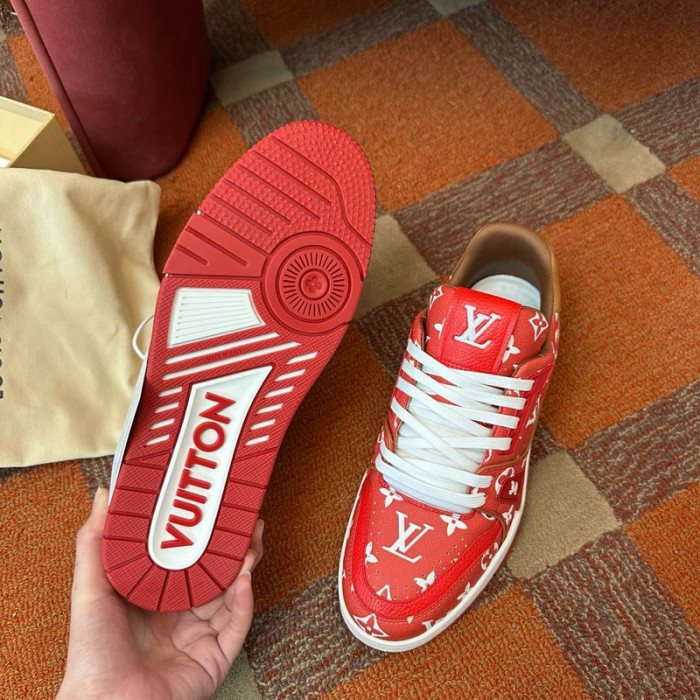 LV TRAINER SNEAKER LVT-000614
