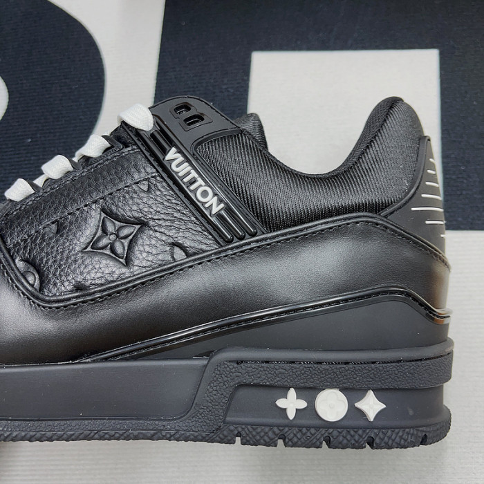 l**is V*t*n trainer sneaker lv-000086