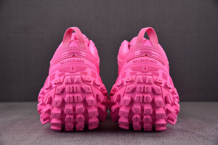 DEFENDER SNEAKER DS001