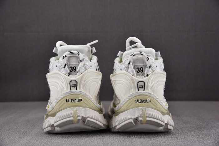 RUNNER SNEAKER RS022