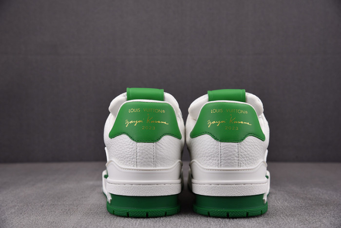 LV SNEAKER LV-000140