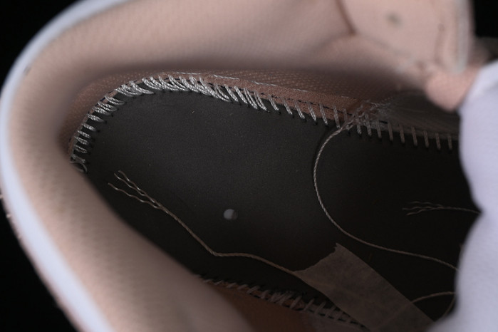 AIR JORDAN 1 MID SE LEGEND PINK FN7432-161