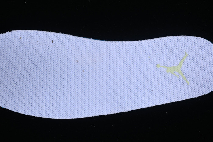 AIR JORDAN 1 LOW "LIGHT GREEN" FN5214-131