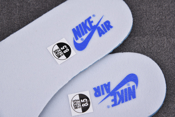 Air Jordan 1 High OG “Hyper Royal” 555088-402